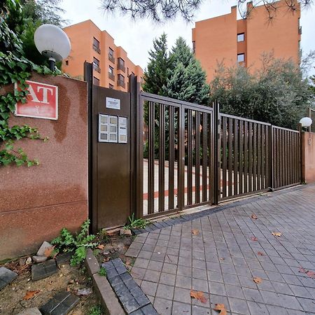 Samaniego, Piscina Y Garaje Junto Civitas Metropolitano Y Aeropuerto มาดริด ภายนอก รูปภาพ