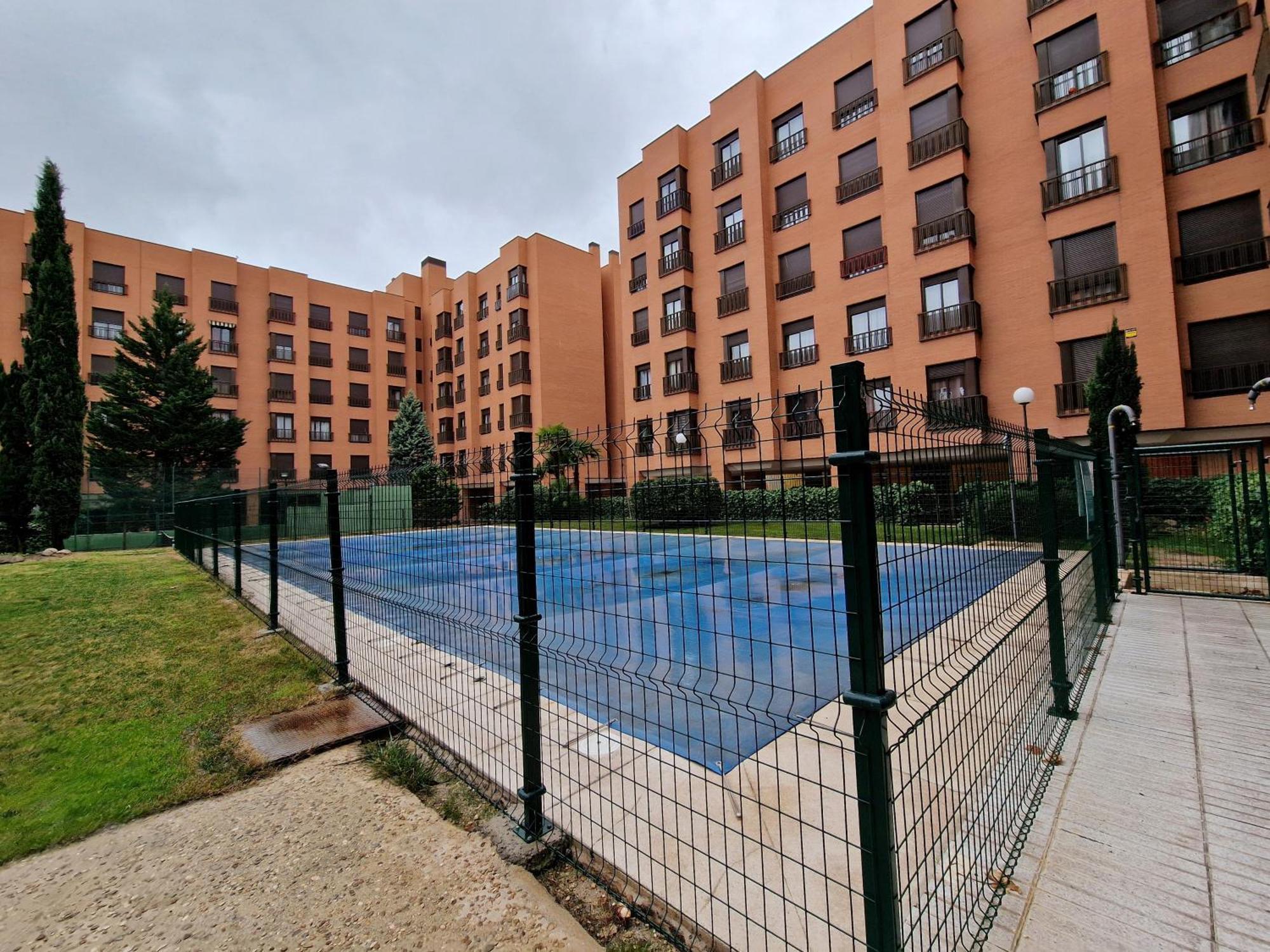 Samaniego, Piscina Y Garaje Junto Civitas Metropolitano Y Aeropuerto มาดริด ภายนอก รูปภาพ
